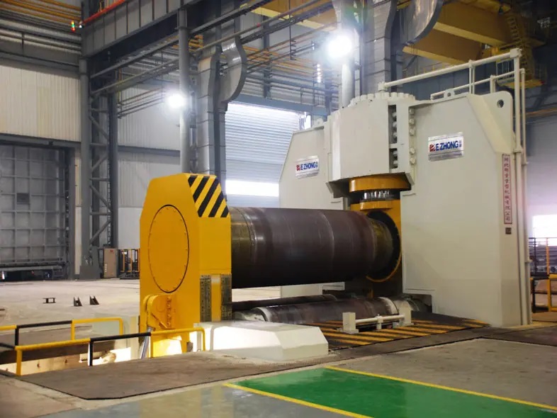 卷板机中的人机合作伙伴关系